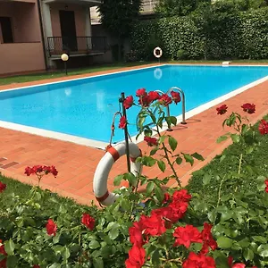  Apartment Indesenzano