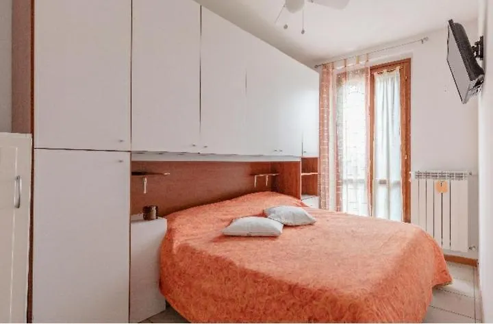 Residence Degli Artisti Desenzano del Garda 0*,