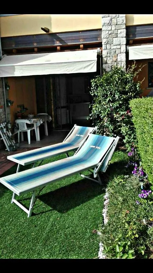 Apartment Residence Degli Artisti Desenzano del Garda