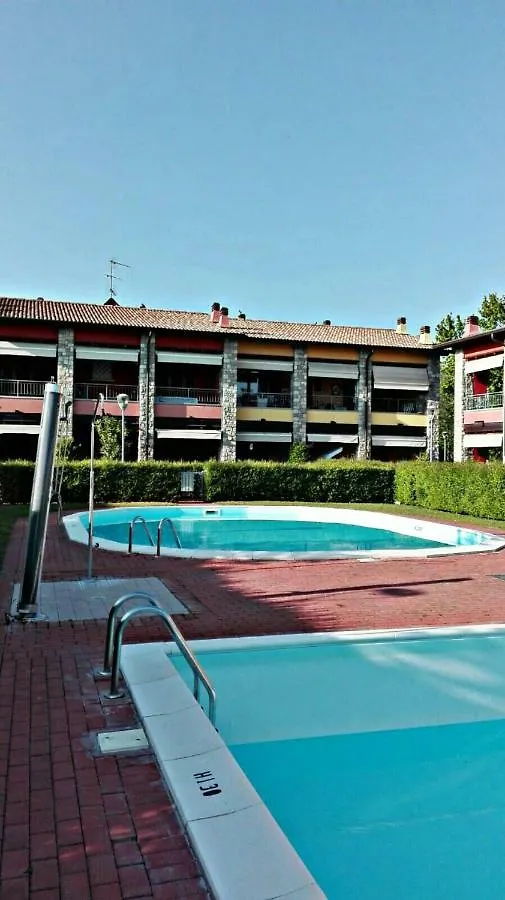 Residence Degli Artisti Desenzano del Garda Apartment