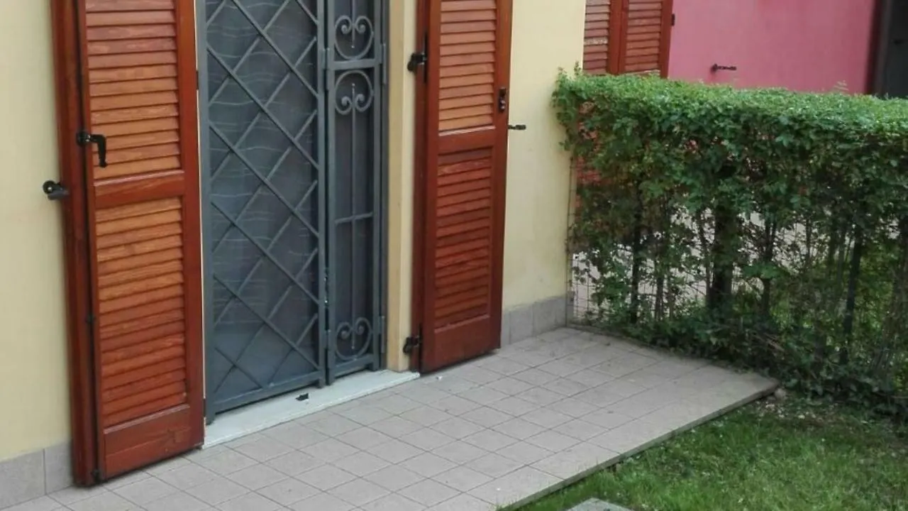 Residence Degli Artisti Desenzano del Garda 0*,